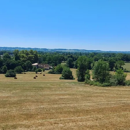 Casa de Férias Avec Piscine Privee, Grand Parc Au Calme Et Vue - *
