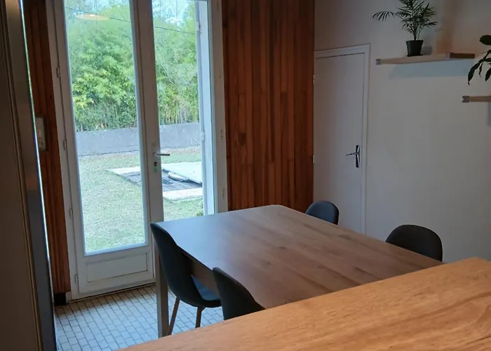 Ferienhaus Avec Piscine Privee, Grand Parc Au Calme Et Vue - Bergerac